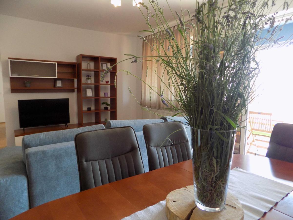 ורבניק Apartman Borna מראה חיצוני תמונה