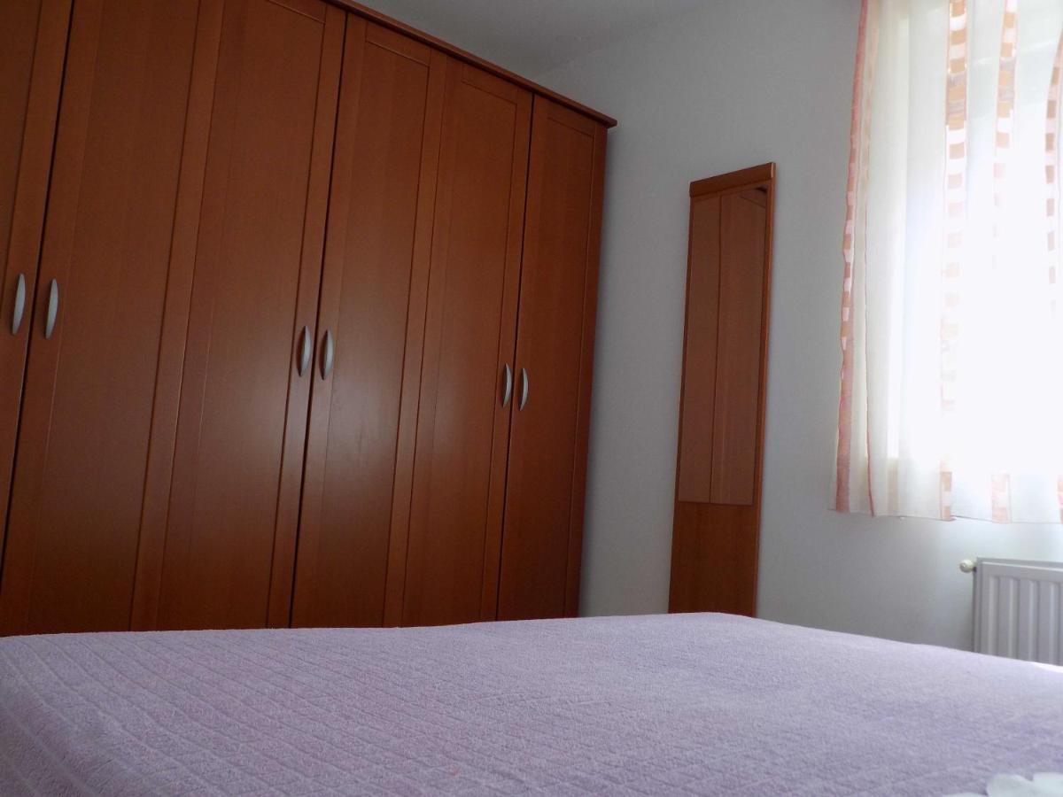 ורבניק Apartman Borna מראה חיצוני תמונה